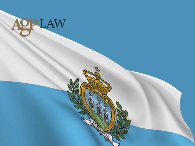 Why Consider the San Marino Flag for your Yacht or Vessel? 1 San Marino Flag