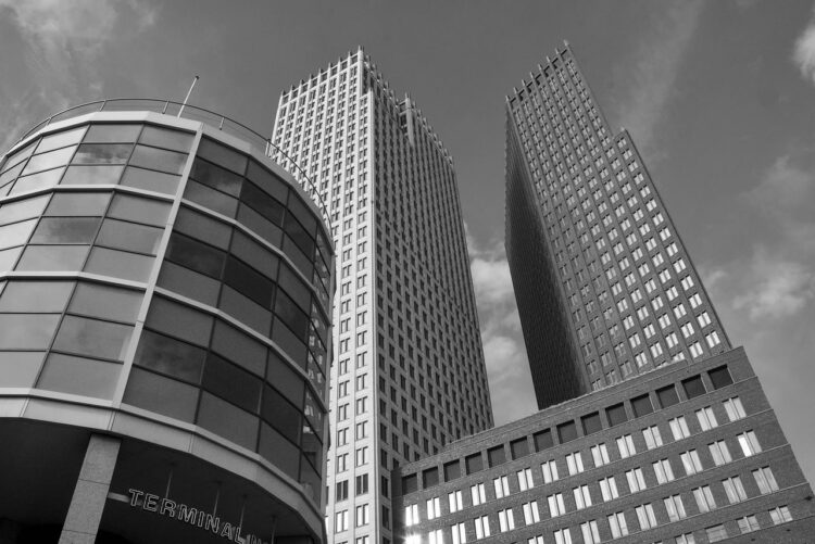 The Pillars of Corporate Governance: The Critical Importance of Directors' Duties and Compliance Matters 1 corporate governance